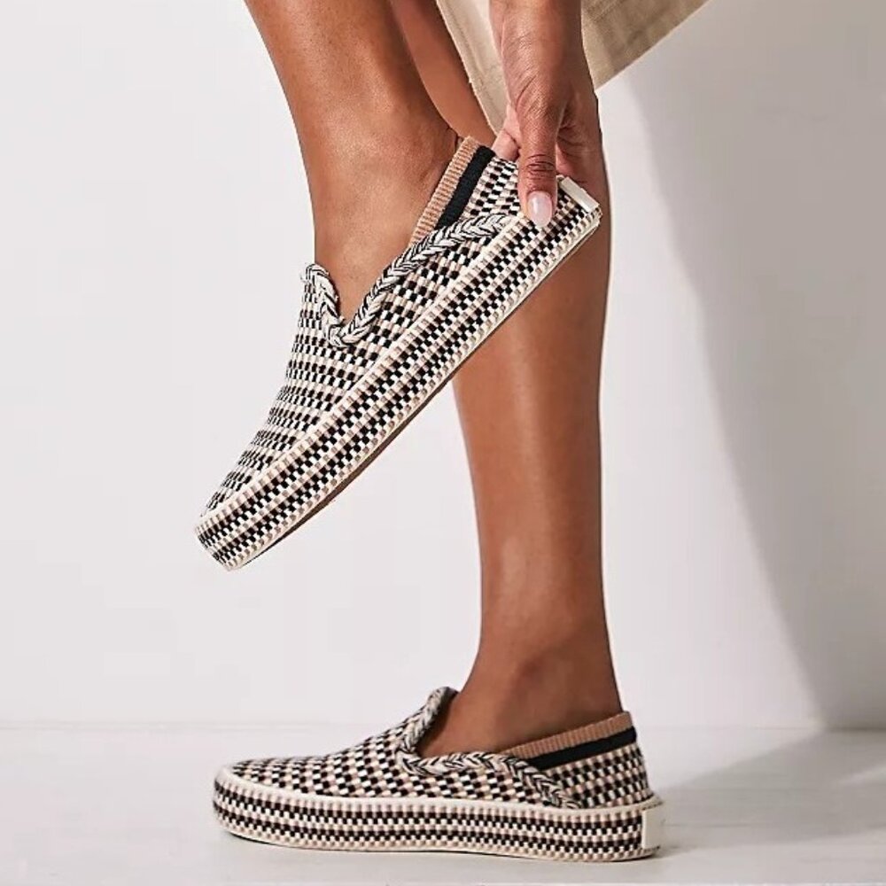 Amambaih Laura Slip On Sneakers Castana